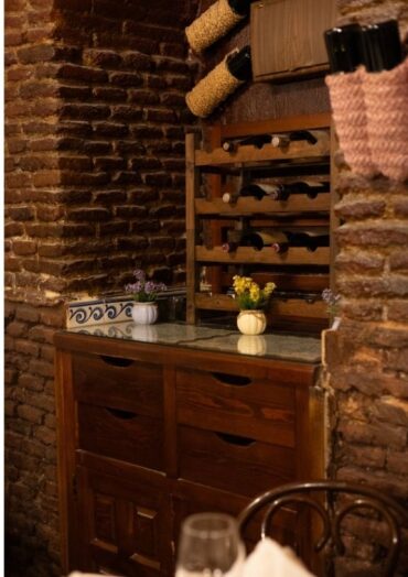 La Cava de Illán — cocina tradicional española en el centro de Madrid