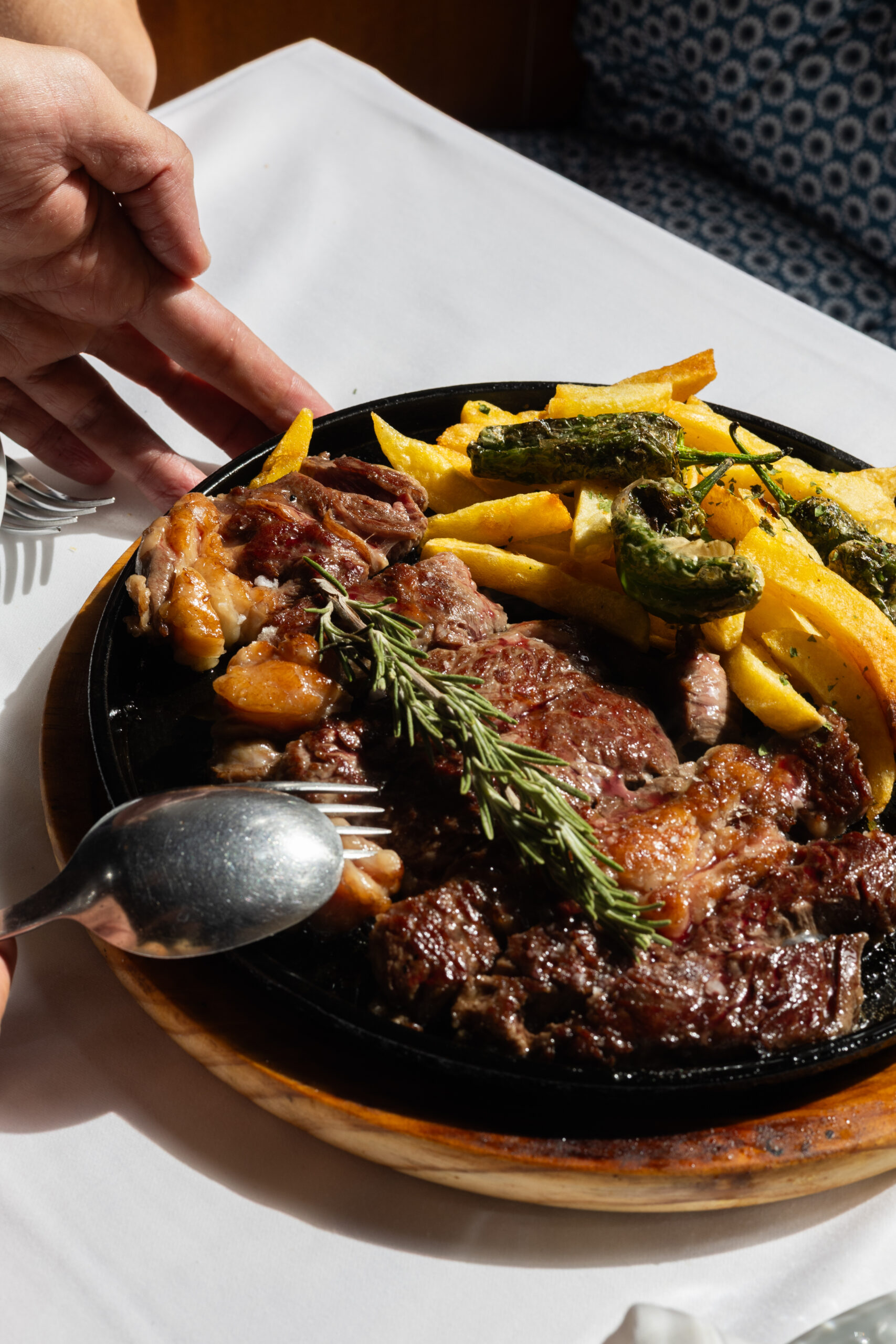 La Cava de Illán — cocina tradicional española en el centro de Madrid